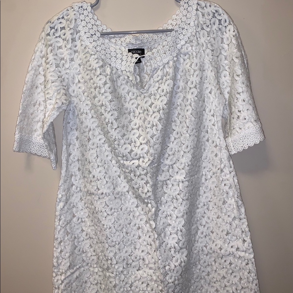 Nicole lace dress